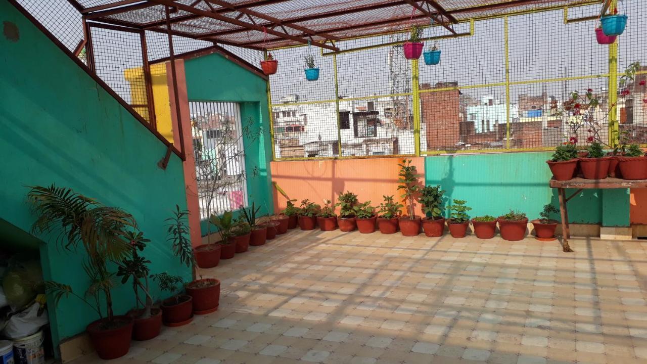 Tara Guest House Varanasi Exterior photo